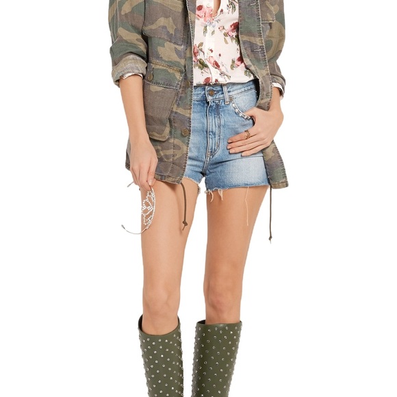 A crystal-embellished shaft seriously amps up a weather-ready rubber rain boot - Picture 6 of 12